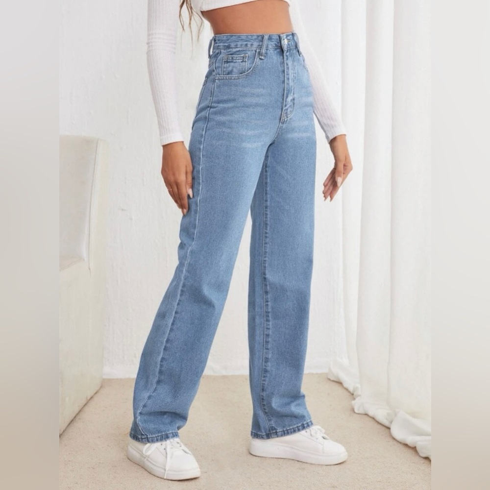 SHEIN High Waisted Straight Leg Jeans / XS (2) Women